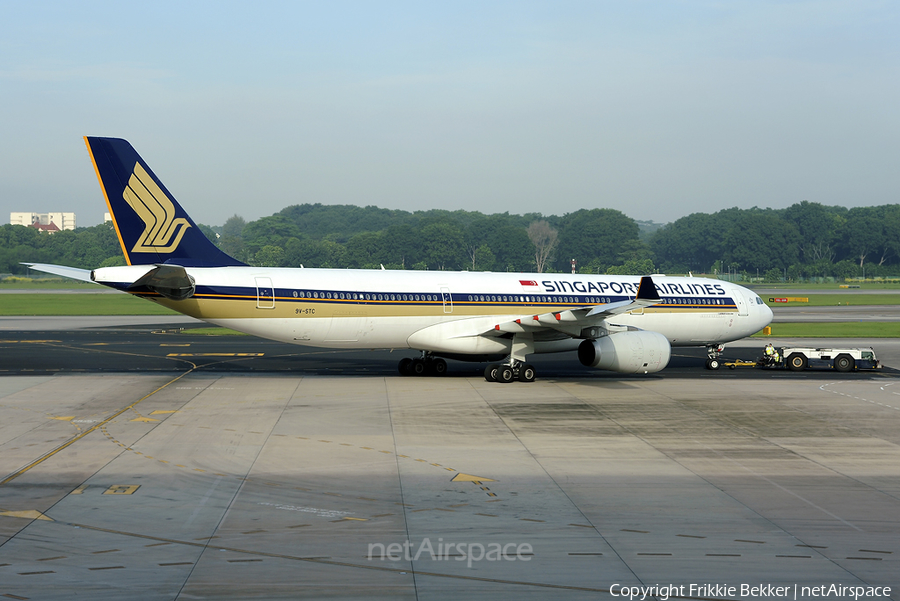 Singapore Airlines Airbus A330-343E (9V-STC) | Photo 23240