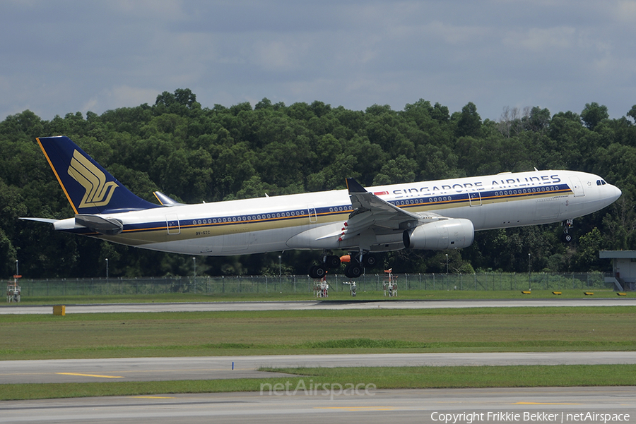 Singapore Airlines Airbus A330-343E (9V-STC) | Photo 24499