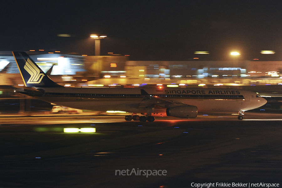 Singapore Airlines Airbus A330-343E (9V-STK) | Photo 15716