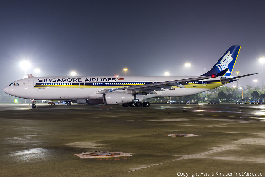 Singapore Airlines Airbus A330-343X (9V-STL) | Photo 293924