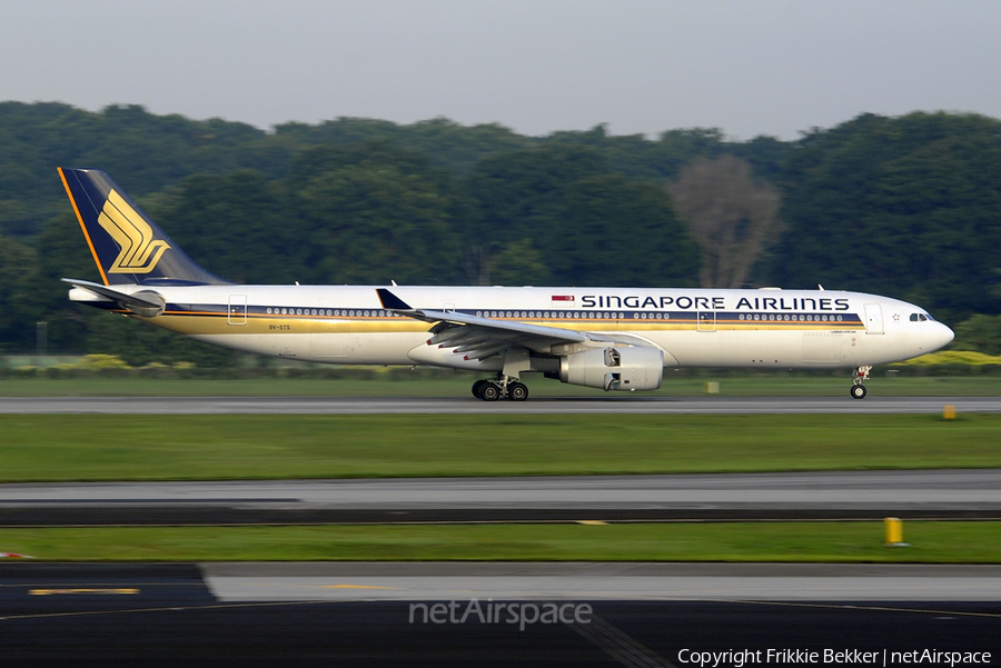 Singapore Airlines Airbus A330-343E (9V-STS) | Photo 19183