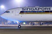 Singapore Airlines Airbus A330-343E (9V-STZ) at  Guangzhou - Baiyun, China