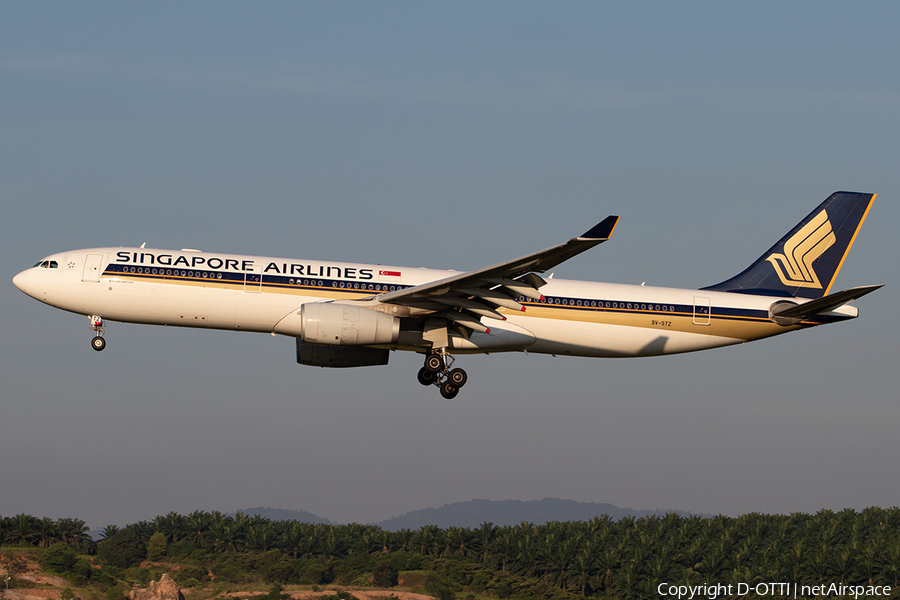 Singapore Airlines Airbus A330-343E (9V-STZ) | Photo 284171