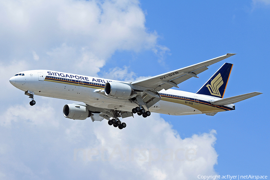 Singapore Airlines Boeing 777-212(ER) (9V-SVB) | Photo 384982