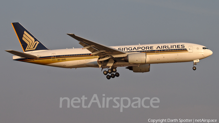 Singapore Airlines Boeing 777-212(ER) (9V-SVE) | Photo 317621