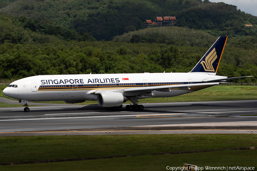 Singapore Airlines Boeing 777-212(ER) (9V-SVE) | Photo 358728