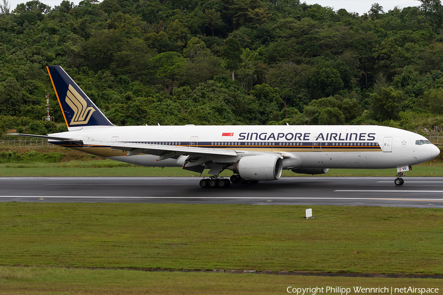 Singapore Airlines Boeing 777-212(ER) (9V-SVE) | Photo 368802