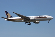 Singapore Airlines Boeing 777-212(ER) (9V-SVE) at  Manila - Ninoy Aquino International, Philippines