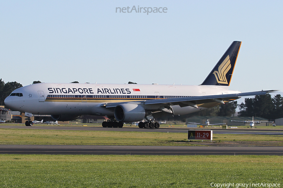 Singapore Airlines Boeing 777-212(ER) (9V-SVG) | Photo 46378