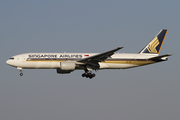 Singapore Airlines Boeing 777-212(ER) (9V-SVI) at  Rome - Fiumicino (Leonardo DaVinci), Italy