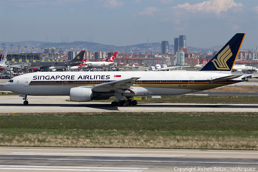 Singapore Airlines Boeing 777-212(ER) (9V-SVI) | Photo 74555