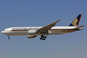 Singapore Airlines Boeing 777-212(ER) (9V-SVM) at  Johannesburg - O.R.Tambo International, South Africa