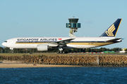 Singapore Airlines Boeing 777-212(ER) (9V-SVM) at  Sydney - Kingsford Smith International, Australia