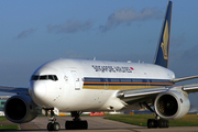 Singapore Airlines Boeing 777-212(ER) (9V-SVN) at  Manchester - International (Ringway), United Kingdom