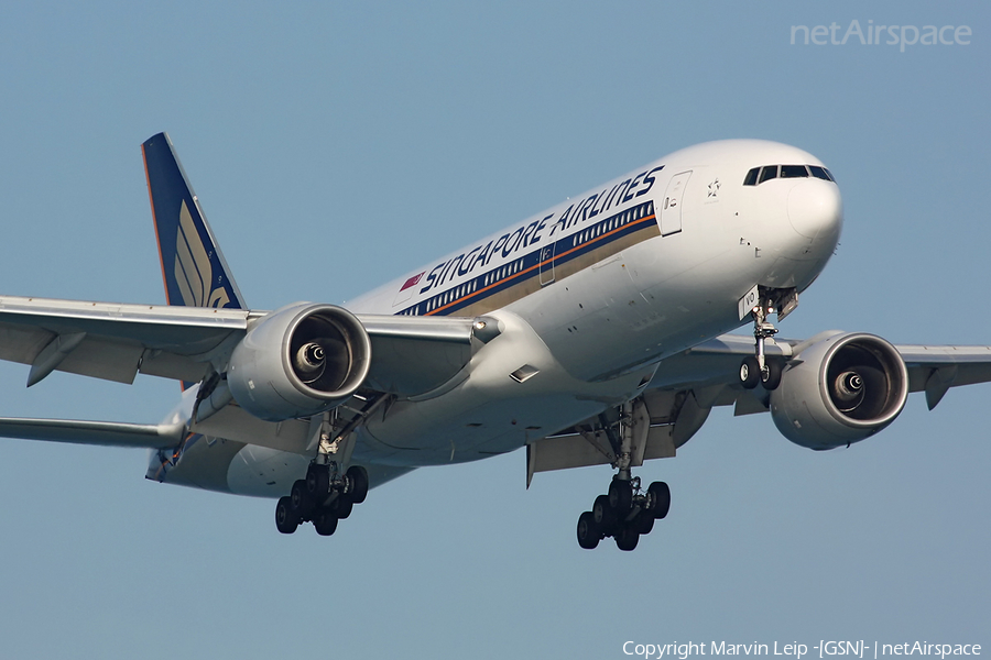 Singapore Airlines Boeing 777-212(ER) (9V-SVO) | Photo 48466