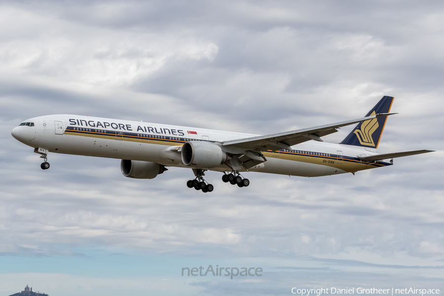 Singapore Airlines Boeing 777-312(ER) (9V-SWA) | Photo 93382