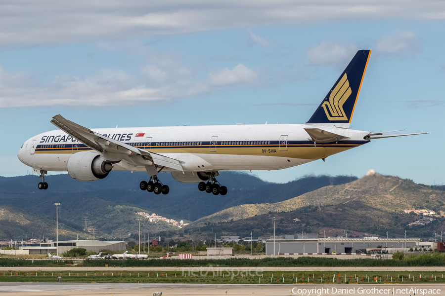 Singapore Airlines Boeing 777-312(ER) (9V-SWA) | Photo 93383