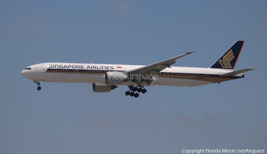 Singapore Airlines Boeing 777-312(ER) (9V-SWA) | Photo 294032