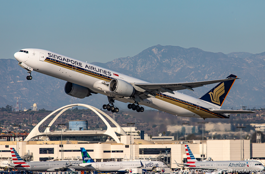 Singapore Airlines Boeing 777-312(ER) (9V-SWB) | Photo 356096