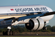 Singapore Airlines Boeing 777-312(ER) (9V-SWB) at  Manchester - International (Ringway), United Kingdom