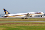 Singapore Airlines Boeing 777-312(ER) (9V-SWB) at  Milan - Malpensa, Italy