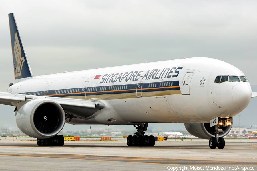 Singapore Airlines Boeing 777-312(ER) (9V-SWD) | Photo 130388