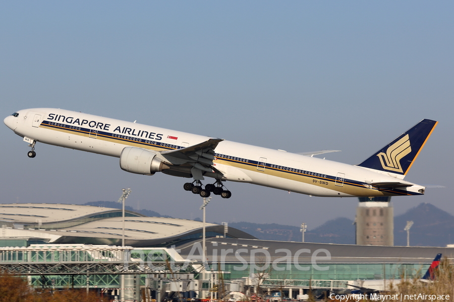 Singapore Airlines Boeing 777-312(ER) (9V-SWD) | Photo 143051
