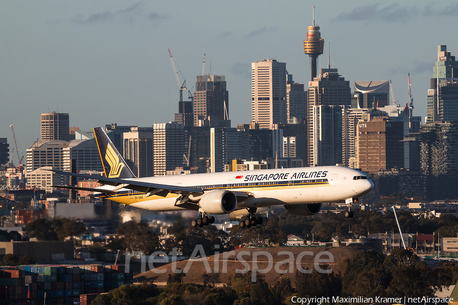 Singapore Airlines Boeing 777-312(ER) (9V-SWE) | Photo 389861