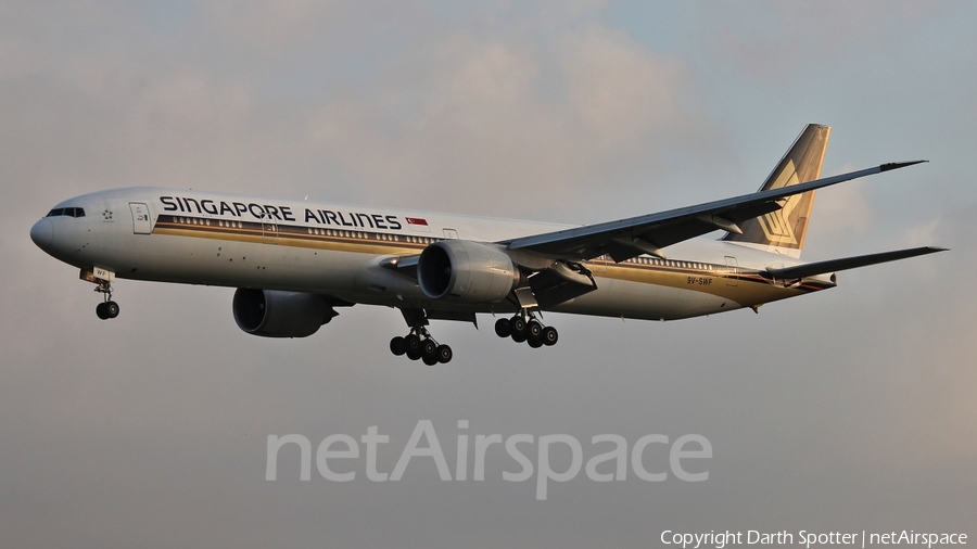 Singapore Airlines Boeing 777-312(ER) (9V-SWF) | Photo 223692
