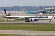 Singapore Airlines Boeing 777-312(ER) (9V-SWH) at  Seoul - Incheon International, South Korea