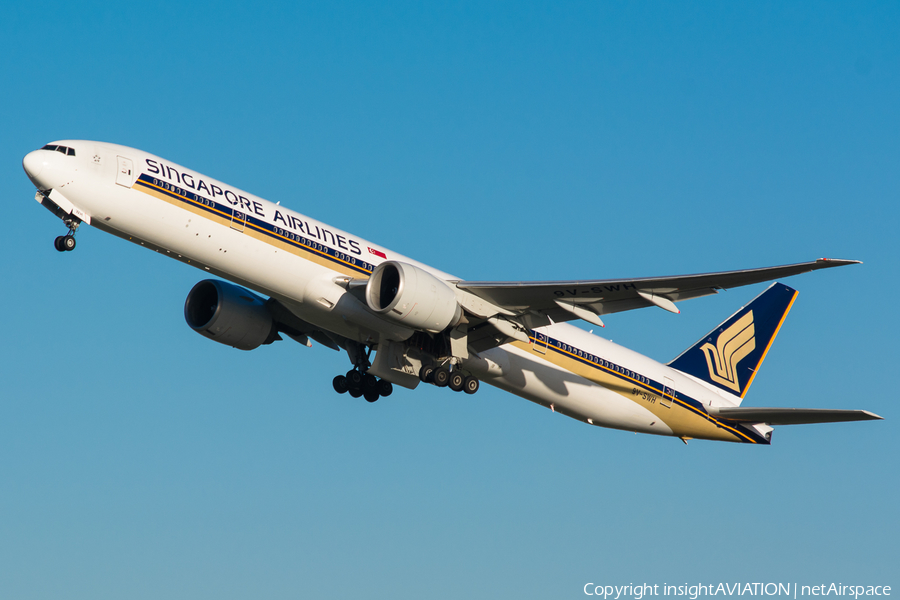 Singapore Airlines Boeing 777-312(ER) (9V-SWH) | Photo 65178