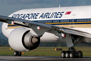Singapore Airlines Boeing 777-312(ER) (9V-SWH) at  Manchester - International (Ringway), United Kingdom