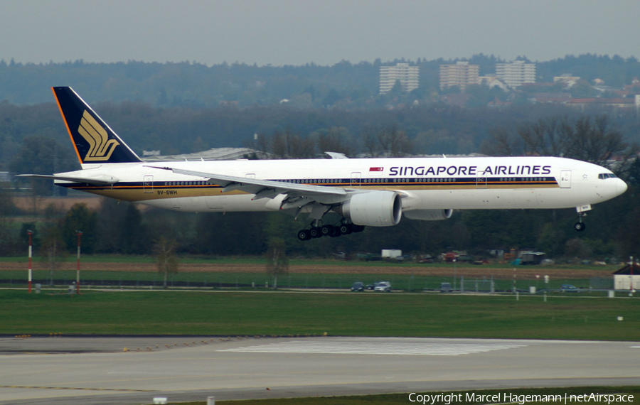 Singapore Airlines Boeing 777-312(ER) (9V-SWH) | Photo 118545
