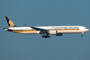 Singapore Airlines Boeing 777-312(ER) (9V-SWH) at  Milan - Malpensa, Italy