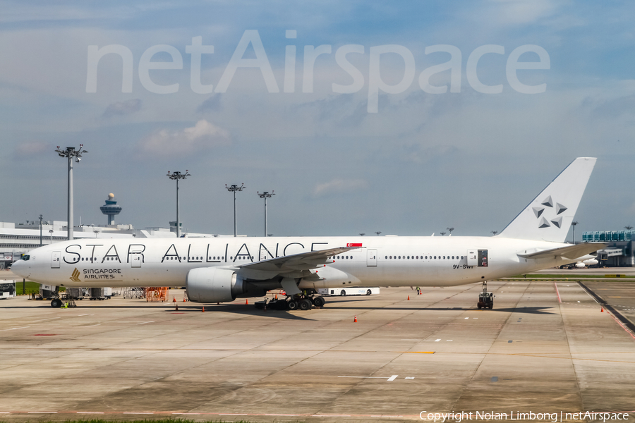 Singapore Airlines Boeing 777-312(ER) (9V-SWI) | Photo 366412