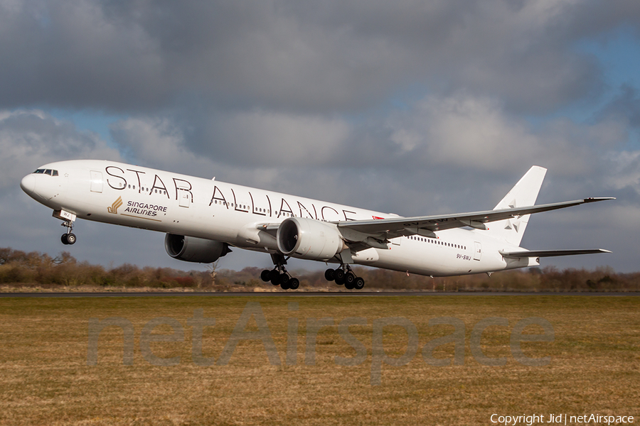 Singapore Airlines Boeing 777-312(ER) (9V-SWJ) | Photo 103048