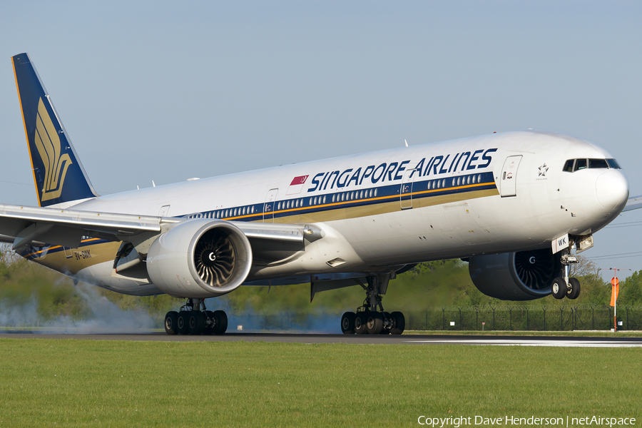 Singapore Airlines Boeing 777-312(ER) (9V-SWK) | Photo 47410