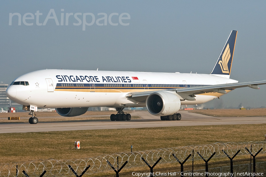 Singapore Airlines Boeing 777-312(ER) (9V-SWK) | Photo 556735