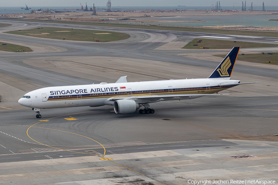 Singapore Airlines Boeing 777-312(ER) (9V-SWL) | Photo 378949