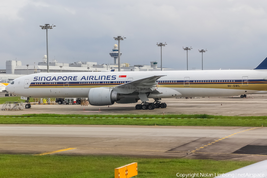 Singapore Airlines Boeing 777-312(ER) (9V-SWL) | Photo 594236