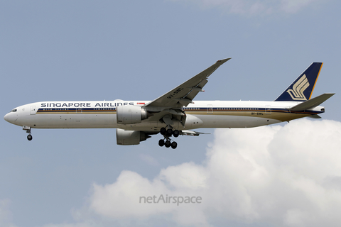 Singapore Airlines Boeing 777-312(ER) (9V-SWL) at  Singapore - Changi, Singapore