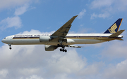 Singapore Airlines Boeing 777-312(ER) (9V-SWM) at  Barcelona - El Prat, Spain