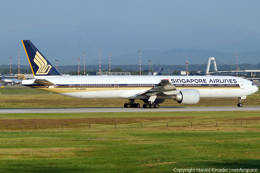 Singapore Airlines Boeing 777-312(ER) (9V-SWO) | Photo 301884