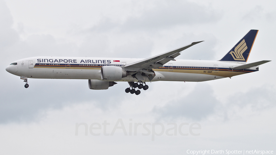 Singapore Airlines Boeing 777-312(ER) (9V-SWP) | Photo 313475