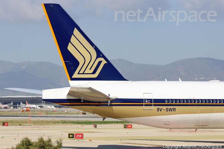 Singapore Airlines Boeing 777-312(ER) (9V-SWR) | Photo 131712