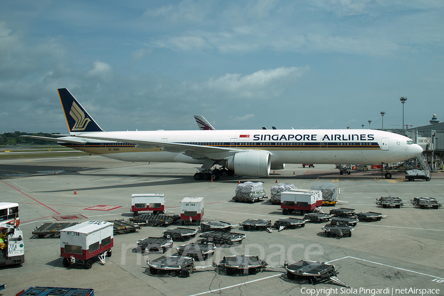 Singapore Airlines Boeing 777-312(ER) (9V-SWR) | Photo 365049