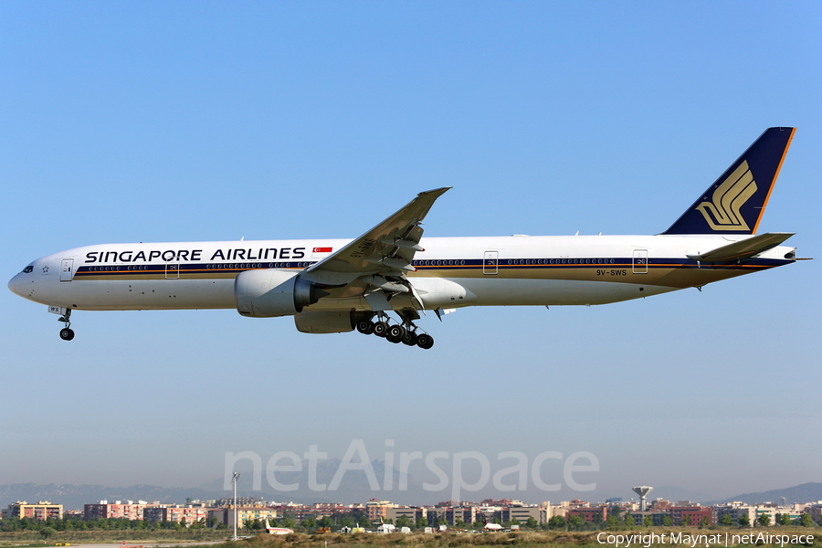 Singapore Airlines Boeing 777-312(ER) (9V-SWS) | Photo 137762