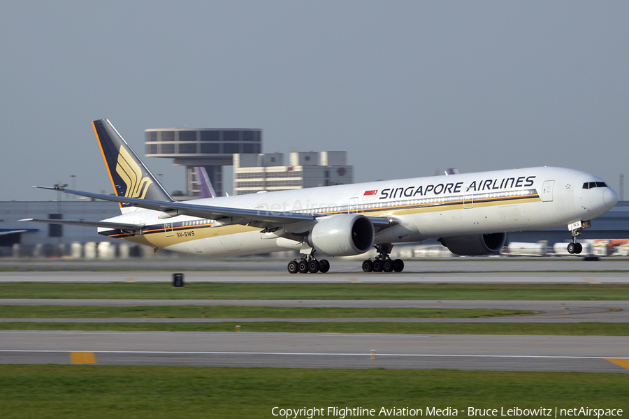 Singapore Airlines Boeing 777-312(ER) (9V-SWS) | Photo 81388