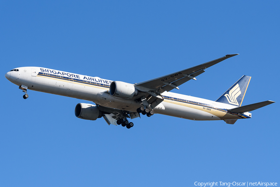 Singapore Airlines Boeing 777-312(ER) (9V-SWS) | Photo 481962