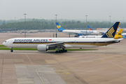 Singapore Airlines Boeing 777-312(ER) (9V-SWS) at  Manchester - International (Ringway), United Kingdom